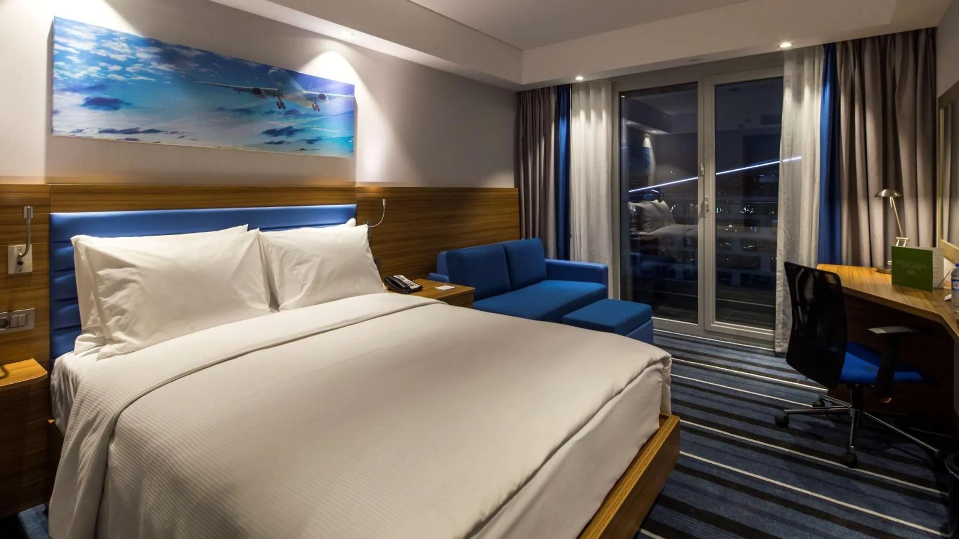 Hampton by Hilton Istanbul Kurtkoy Otel